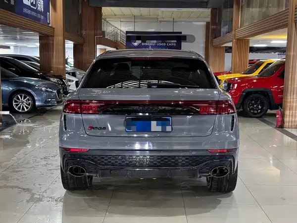 Audi RS Q8 2022