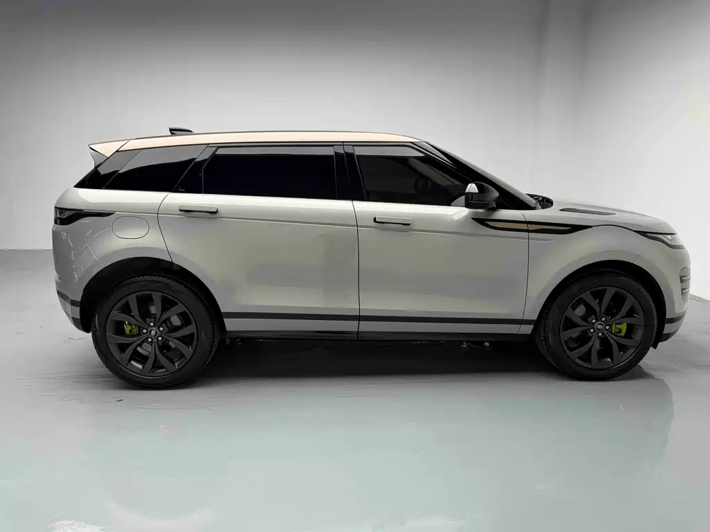 Land Rover Evoque 2024 — фото 17