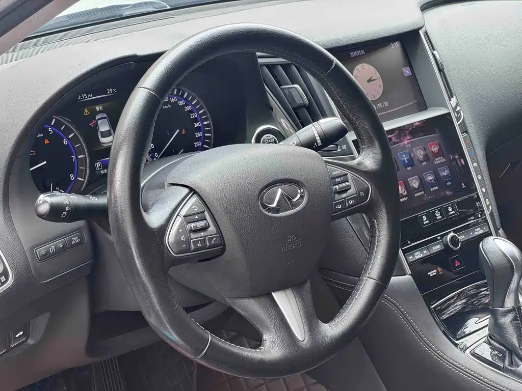 Infiniti Q50L 2017 — фото 4