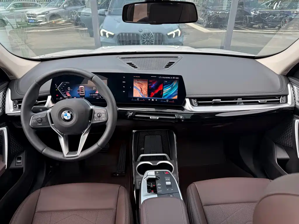 BMW X1 2025