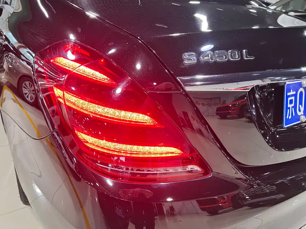 Mercedes-Benz S-Class 2021 — фото 20