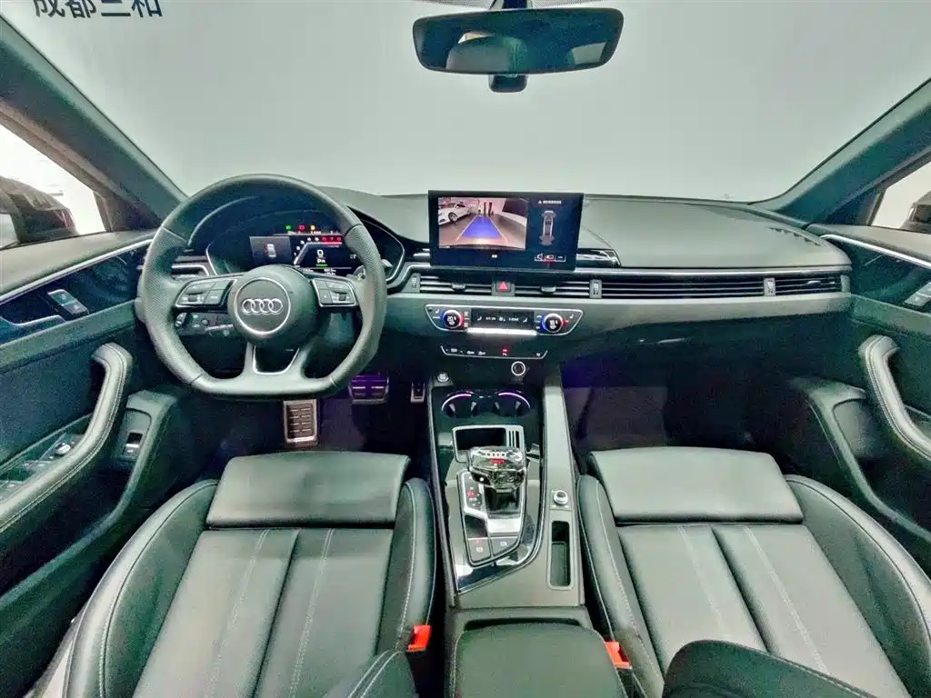 Audi A4L 2024