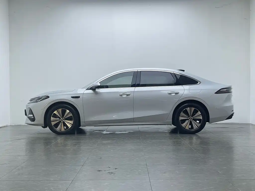 Geely Galaxy A7 EM 2025 — фото 8
