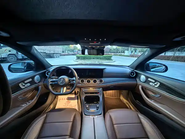 Mercedes-Benz E-Class 2021