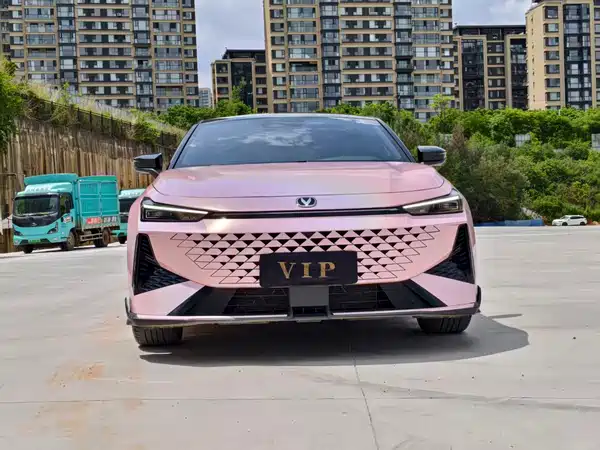 Changan UNI-V 2024
