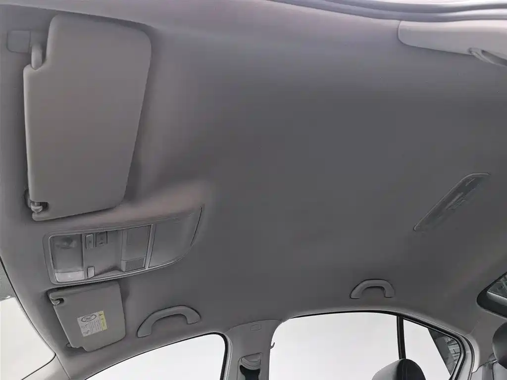 Skoda Octavia 2019 — фото 14
