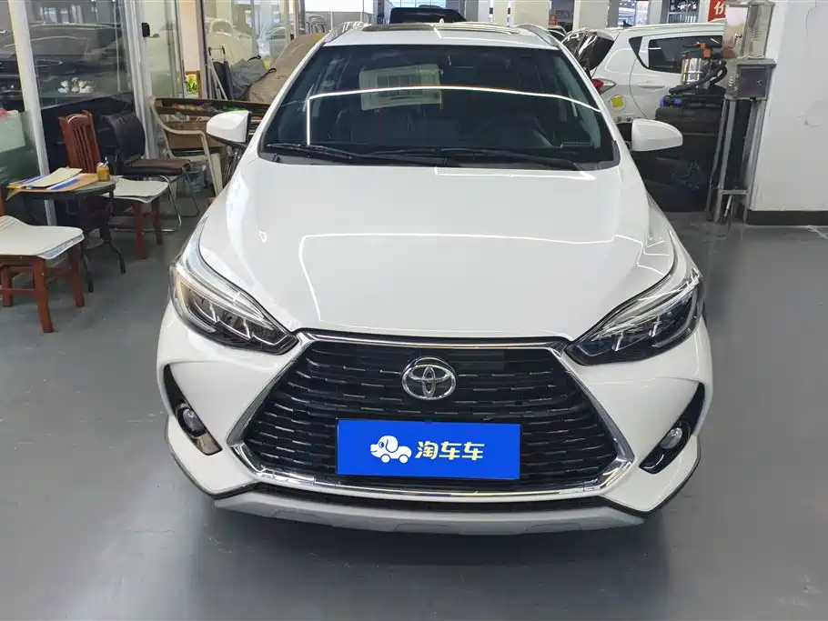 Toyota Yaris L 2020 — фото 2