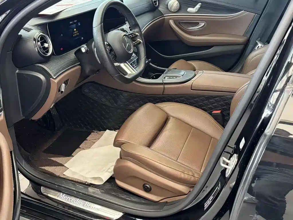 Mercedes-Benz E-Class 2021 — фото 10