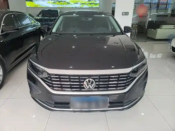 Volkswagen Passat 2024