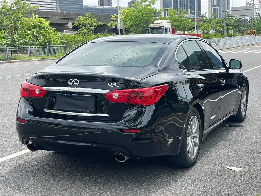 Infiniti Q50L 2015 — фото 9