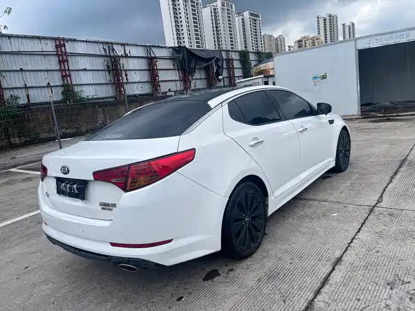 Kia K5 2012