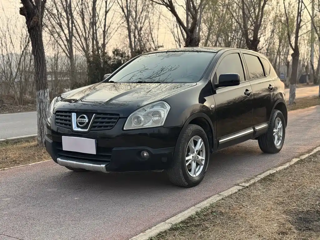 Nissan Qashqai 2010 — фото 3