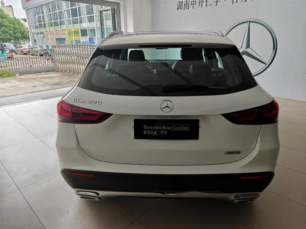 Mercedes-Benz GLA 2023 — фото 12