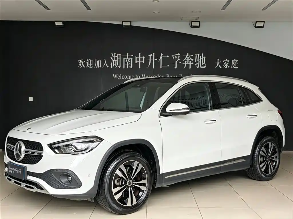 Mercedes-Benz GLA 2023 — фото 2