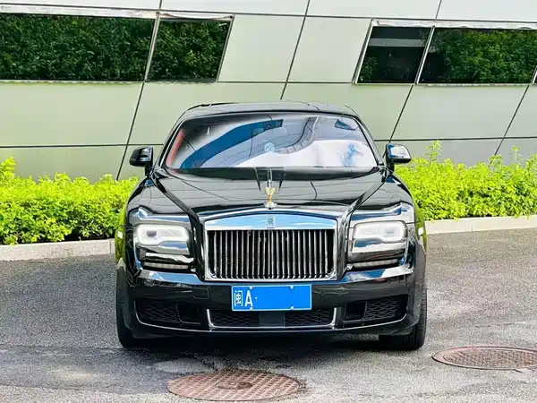Rolls-Royce Ghost 2012
