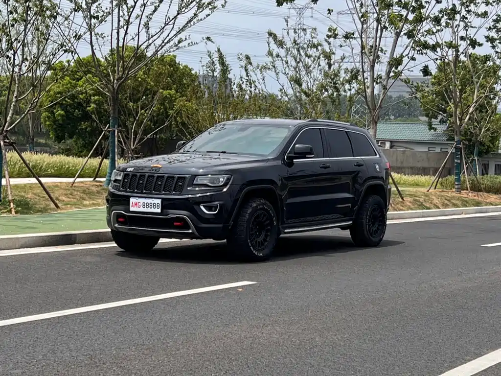 Jeep Grand Cherokee 2015