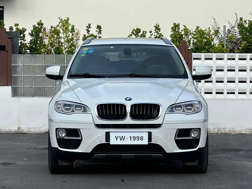 BMW X6 2015 — фото 8