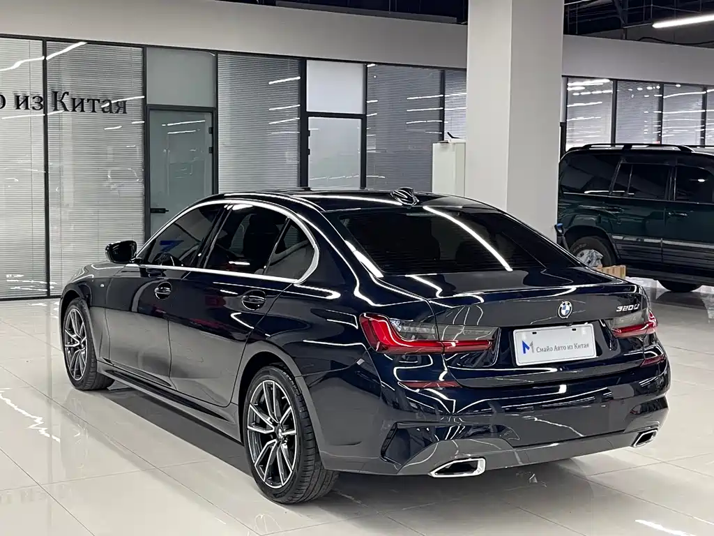 BMW 3 Series 2022