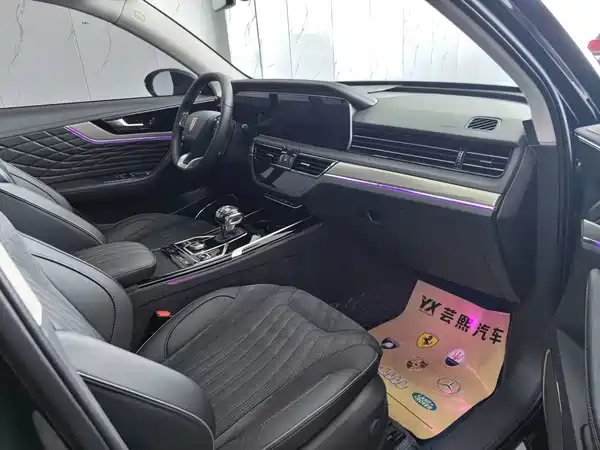 Hongqi HS5 2022