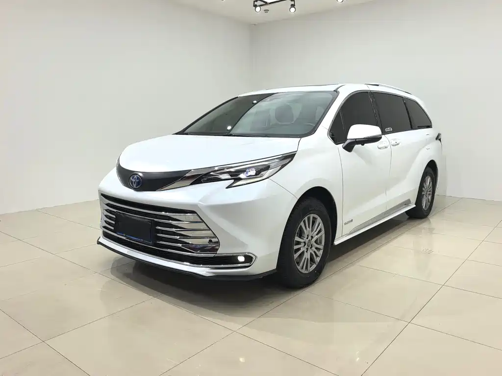 Toyota Sienna 2023