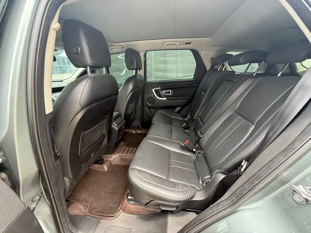 Land Rover Discovery Sport 2019 — фото 7