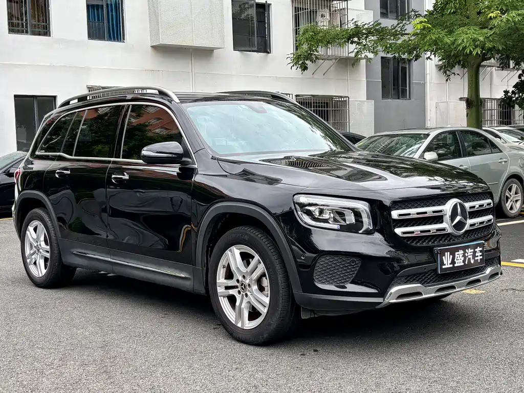 Mercedes-Benz GLB 2022