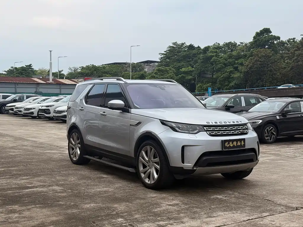 Land Rover Discovery 2017 — фото 2