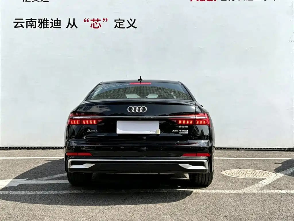 Audi A6L 2025 — фото 5