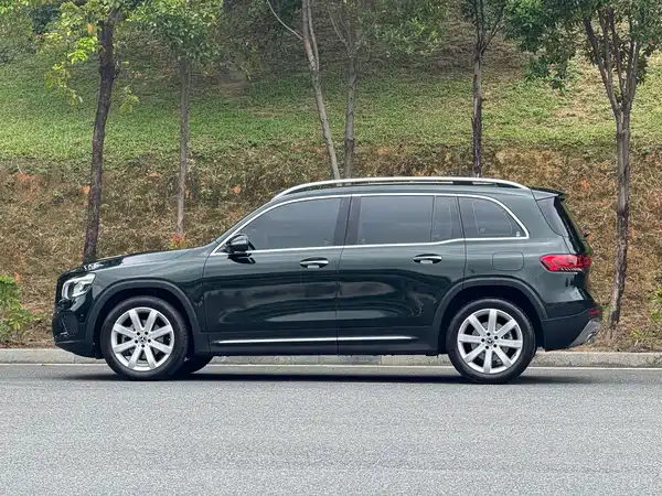 Mercedes-Benz GLB 2020
