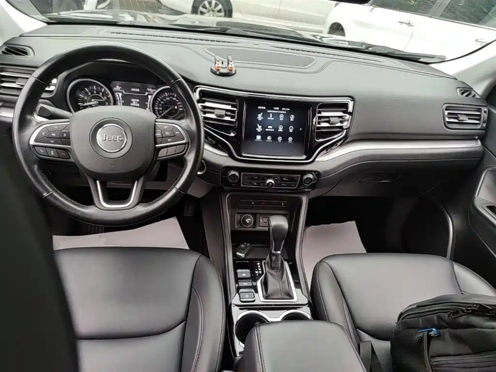 Jeep Grand Commander 2022 — фото 10