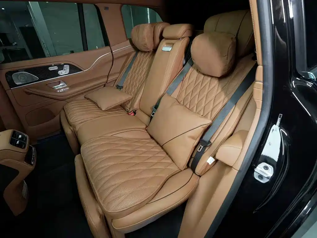 Mercedes-Benz GLS — фото 24