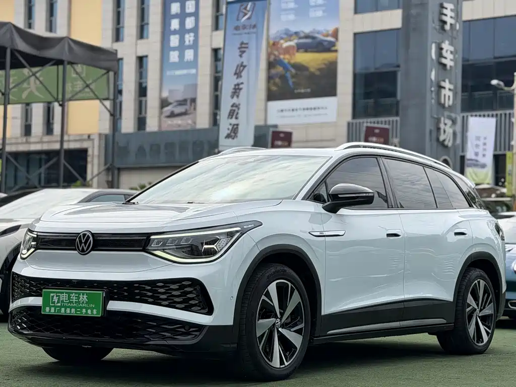 Volkswagen ID.6 X 2022