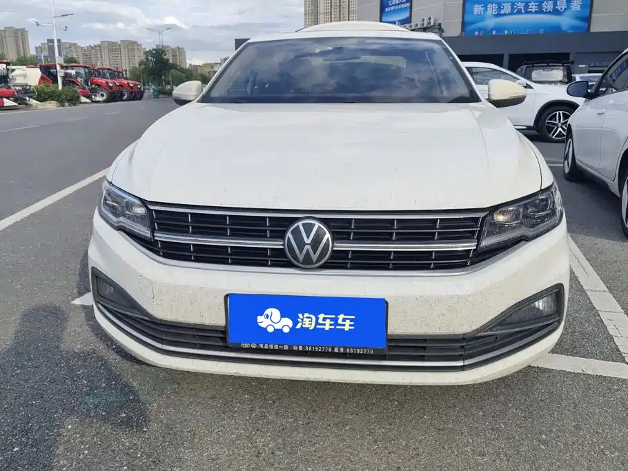 Volkswagen Bora 2021