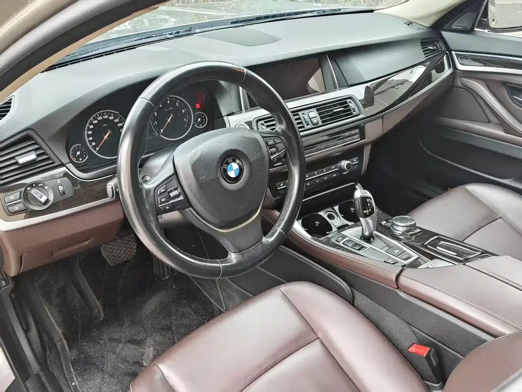 BMW 5 Series 2017