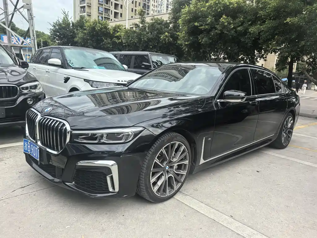 BMW 7 Series 2019 — фото 1