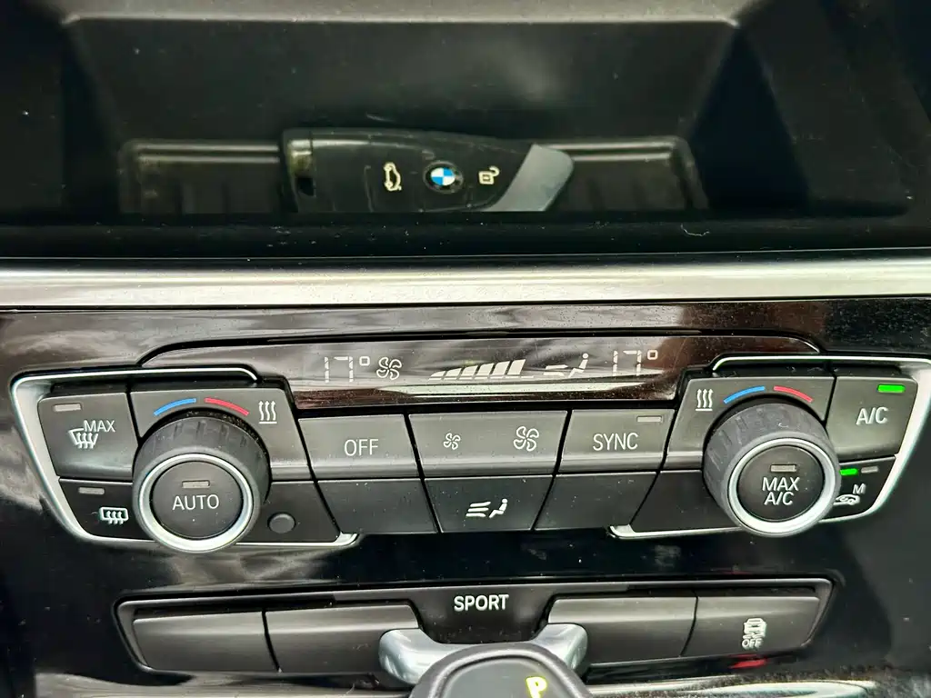 BMW 2 Series Station Wagon 2016 — фото 31