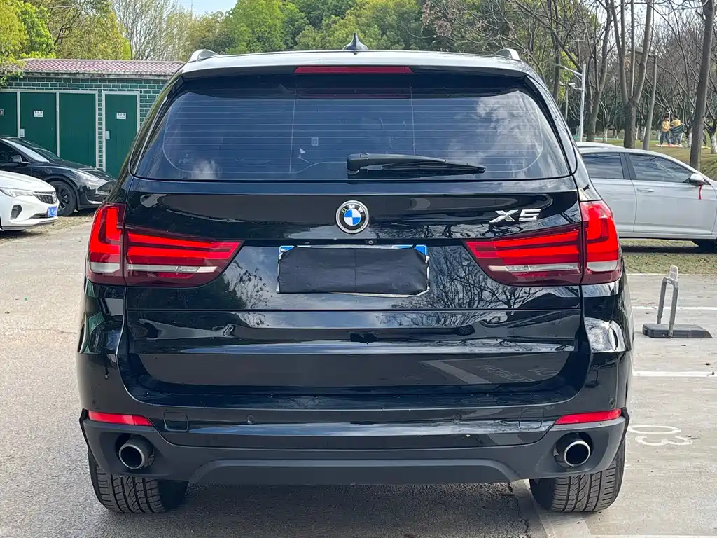 BMW X5 2015 — фото 6