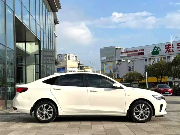 Buick Verano 2022
