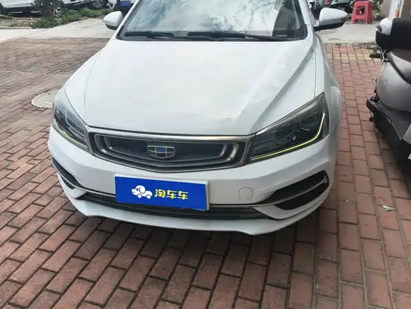 Geely Emgrand 2018