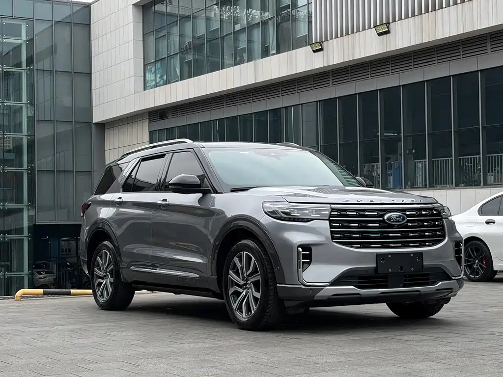 Ford Explorer 2023 — фото 3