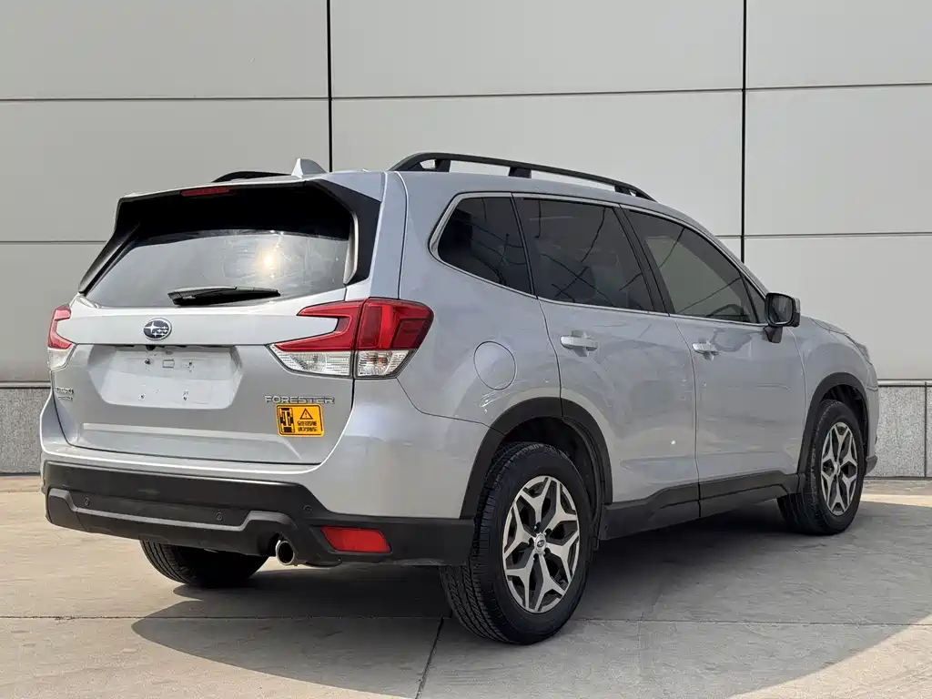 Subaru Forester 2022