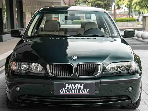 BMW 3 Series 2004
