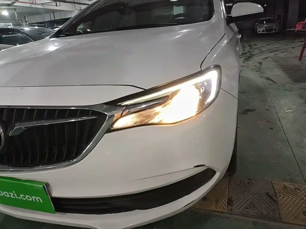 Buick Excelle 2019 — фото 24