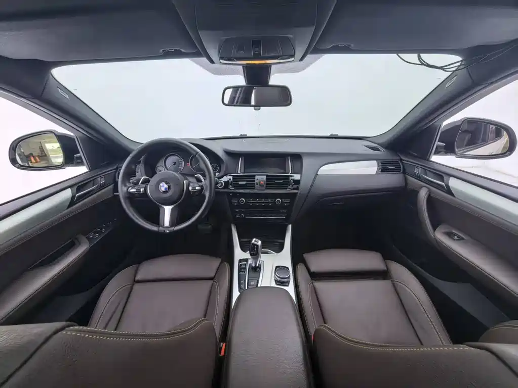 BMW X4 2017 — фото 12
