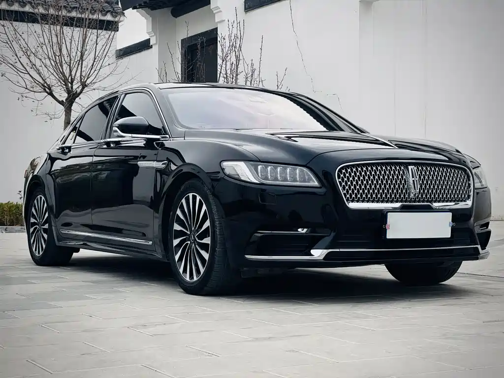 Lincoln Continental 2020 — фото 3