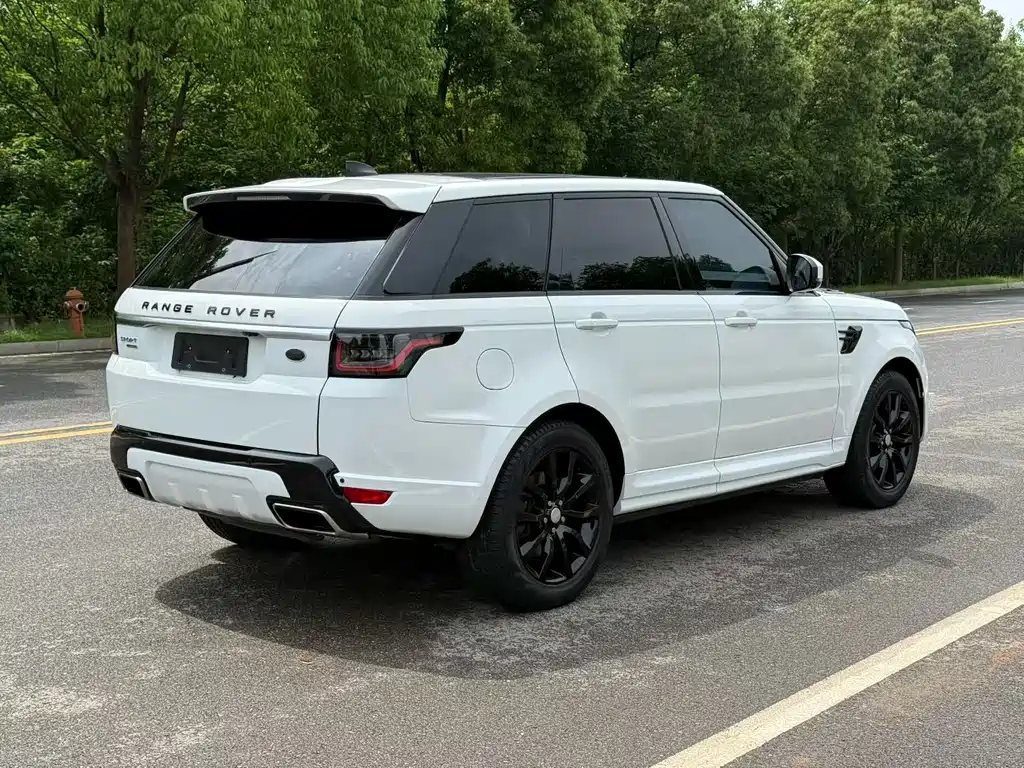 Land Rover Sport 2017 — фото 9
