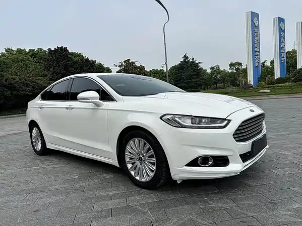 Ford Mondeo 2014