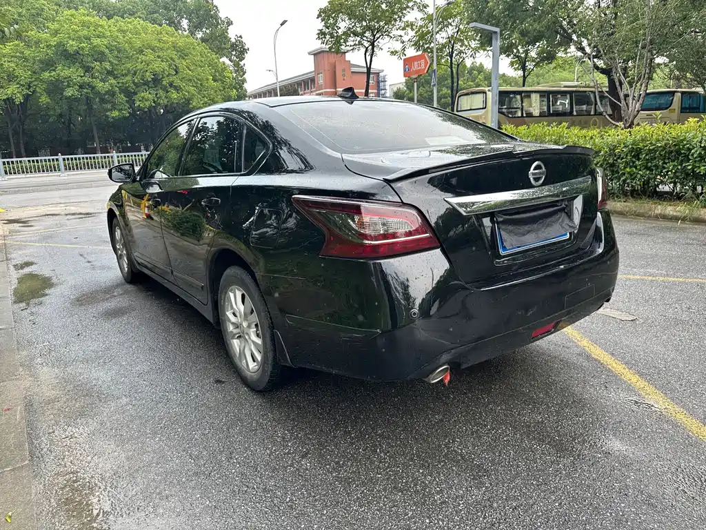 Nissan Teana 2015