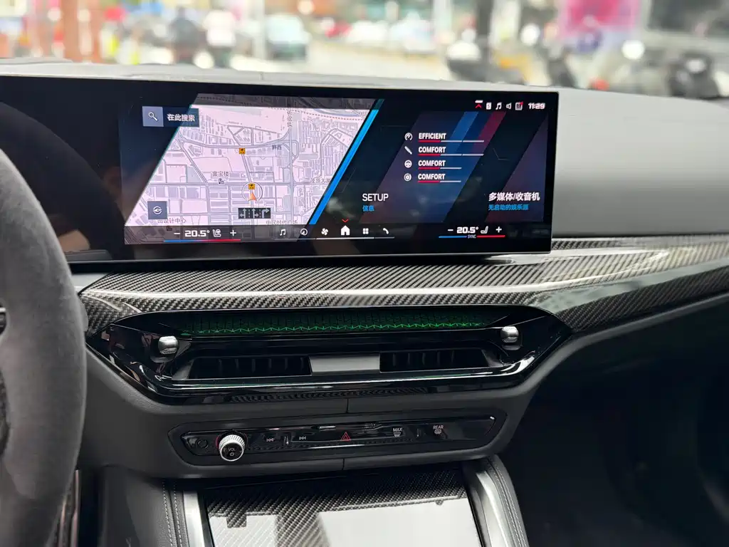 BMW M4 2025 — фото 15