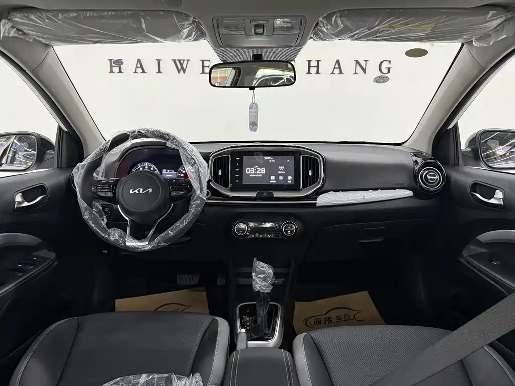 Kia KX1 2026 — фото 16